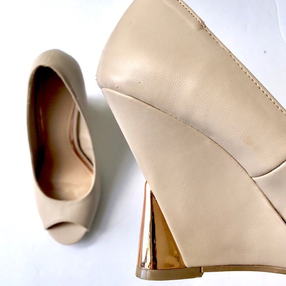 Vintage Bamboo Nude Rose Gold Peep Toe Wedge Heel - Picture 5 of 8